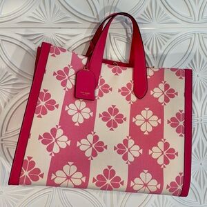 Spade Flower Two-tone Canvas Manhattan Large Tote